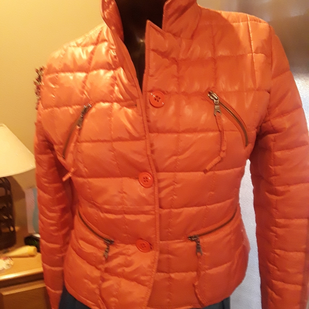 Like new orange puffer MILLARD FILLMORE jacket - L